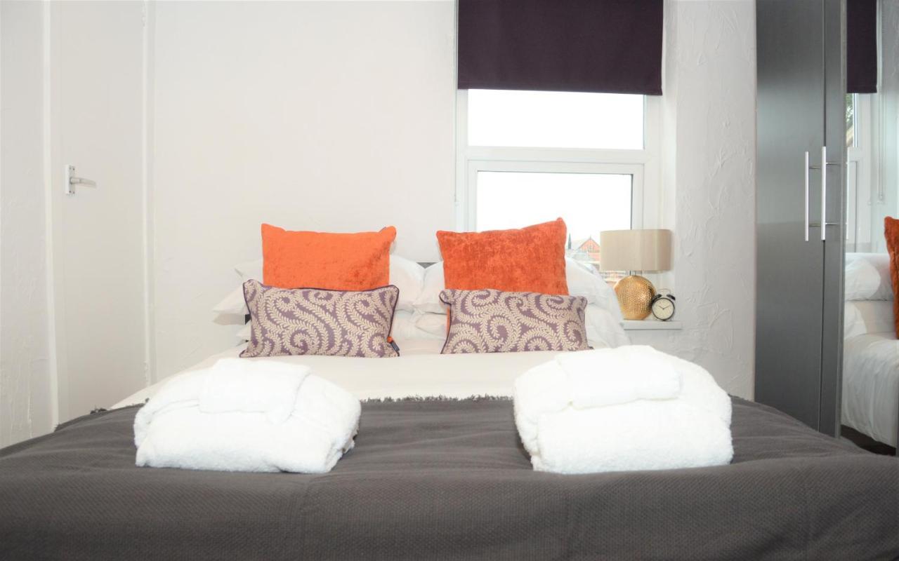 Florence House Villa Wrexham Dış mekan fotoğraf
