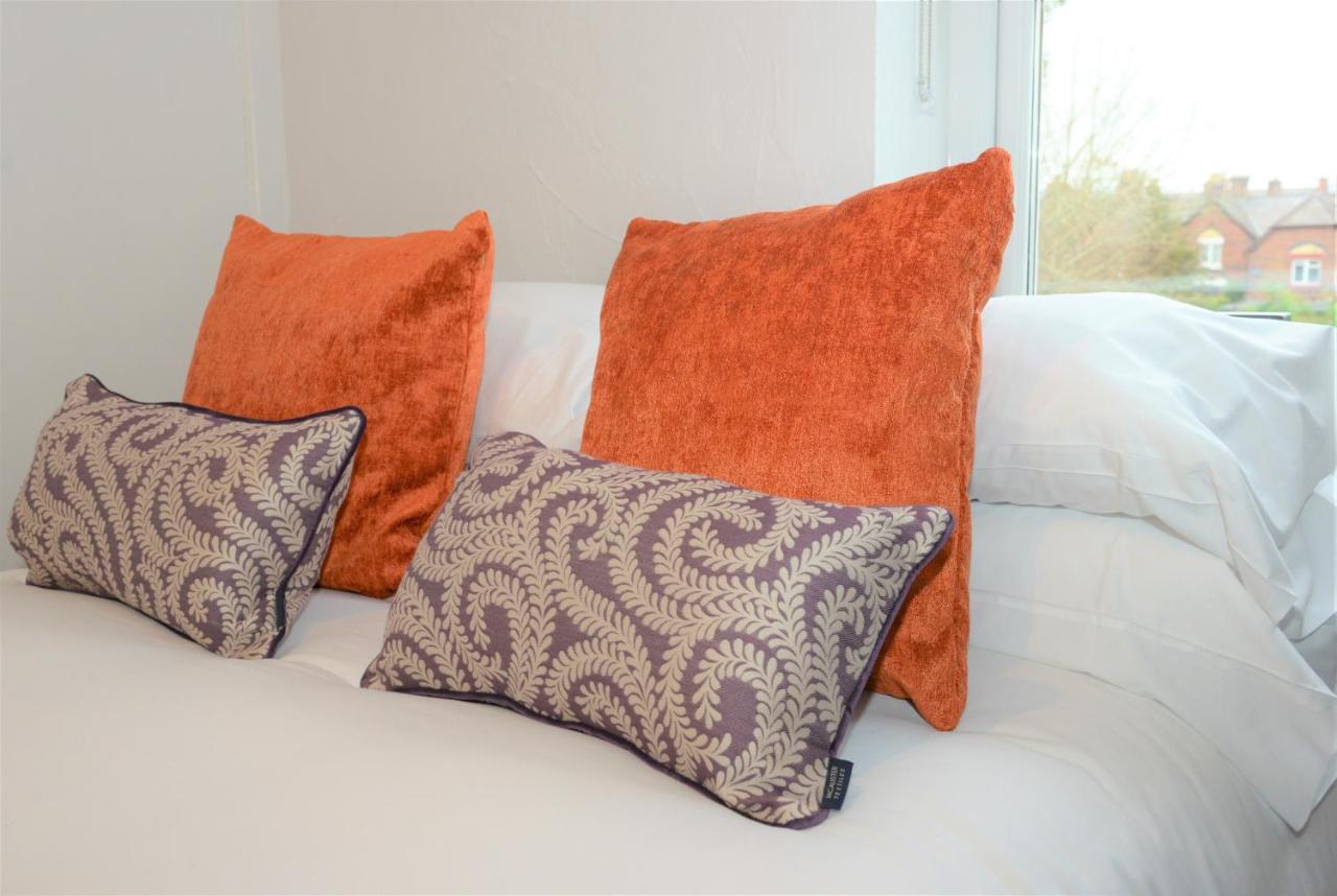 Florence House Villa Wrexham Dış mekan fotoğraf