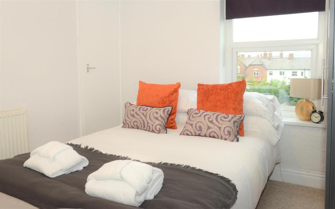 Florence House Villa Wrexham Dış mekan fotoğraf
