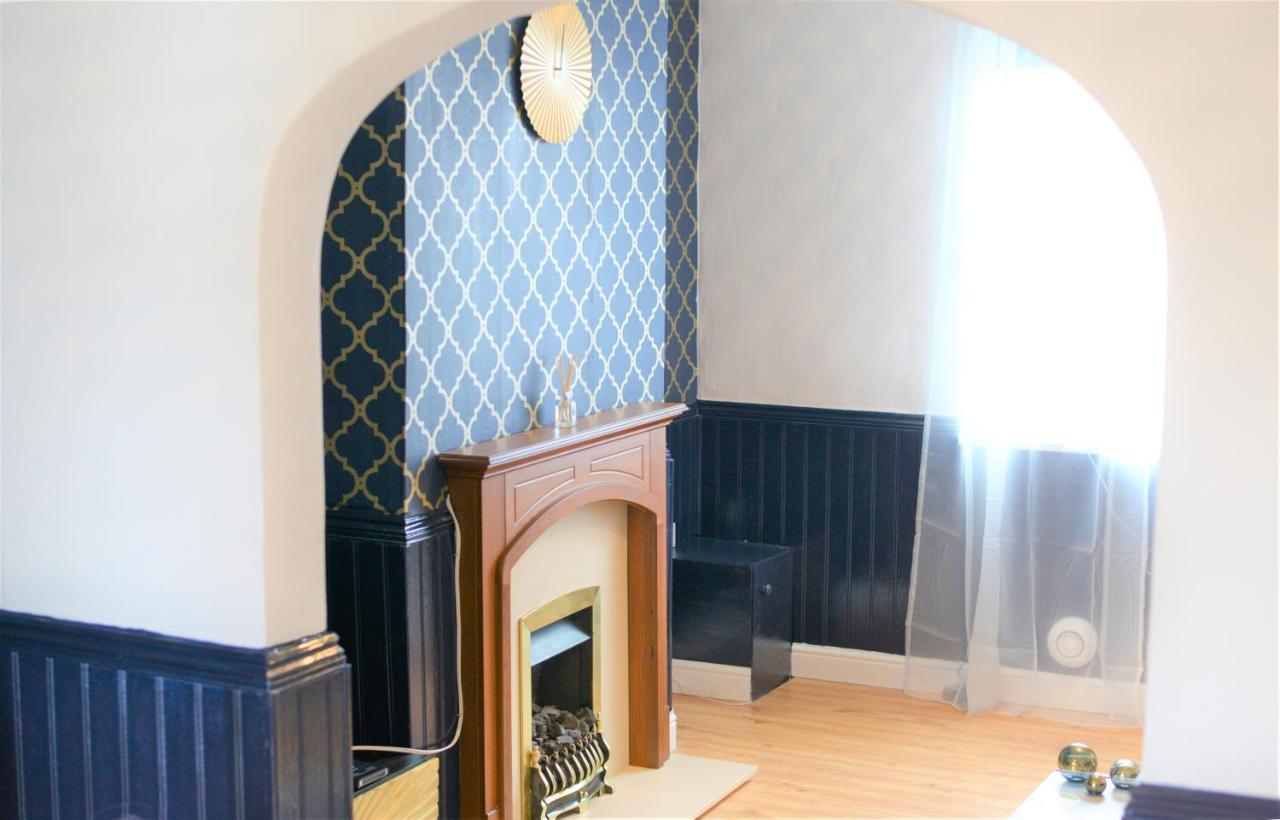Florence House Villa Wrexham Dış mekan fotoğraf